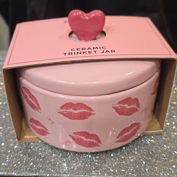 Juicy Couture Home Signature Logo Lips Ceramic Trinket Jar - Picture 3 of 5